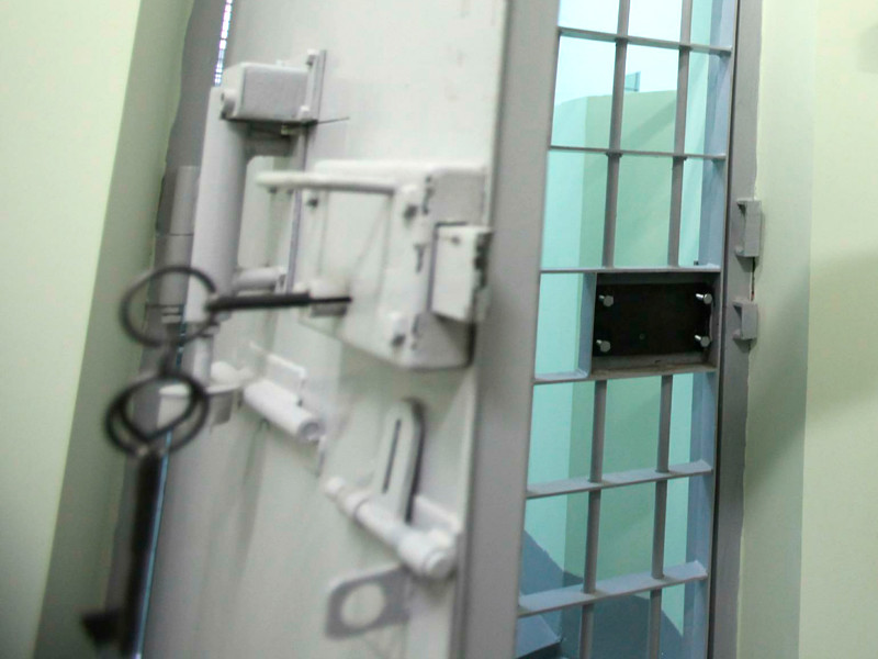 В Мордовии в полицейском участке повесился отставной сотрудник ФСИН, обвинявшийся в изнасиловании 7-летней девочки