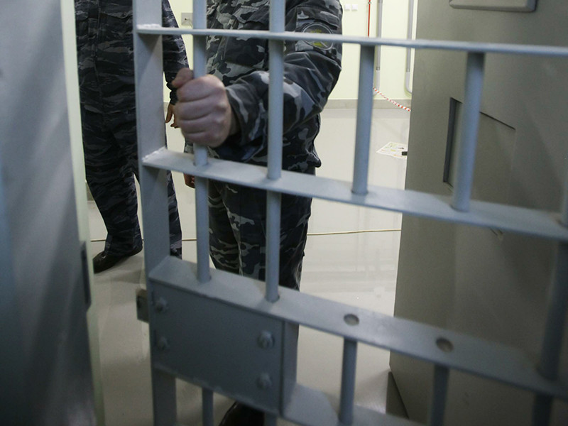 Суд Ингушетии вынес приговор 33-летнему местному жителю Руслану Плиеву, который пытался дать мзду стражу порядка. В качестве взятки мужчина использовал смартфон. Ему назначено наказание в виде трех лет лишения свободы