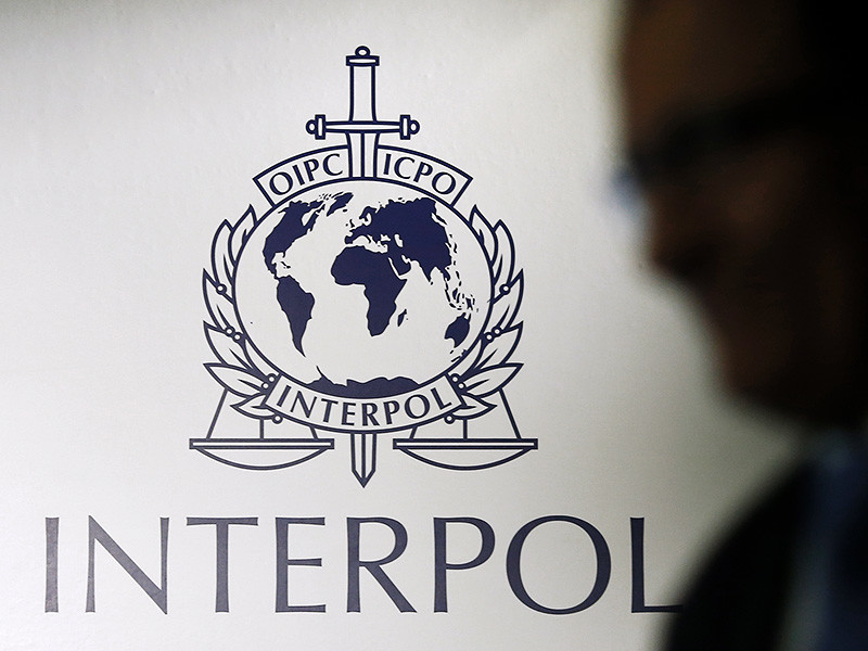 Интерпол объявил в розыск внука основателя компании Red Bull за убийство полицейского в Таиланде