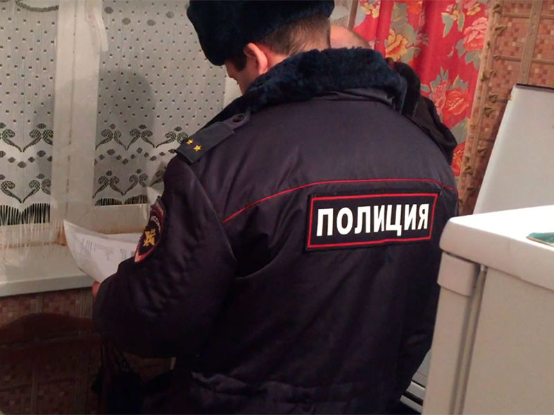 В Благовещенске Амурской области полицейские задержали пожилого мужчину, подозреваемого в нападении на женщину-эскулапа во время посещения медицинского учреждения