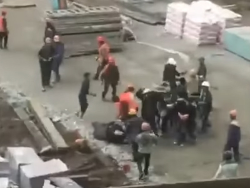 Полиция Краснодара выясняет обстоятельства массовой драки, которая произошла на одной из строительных площадок