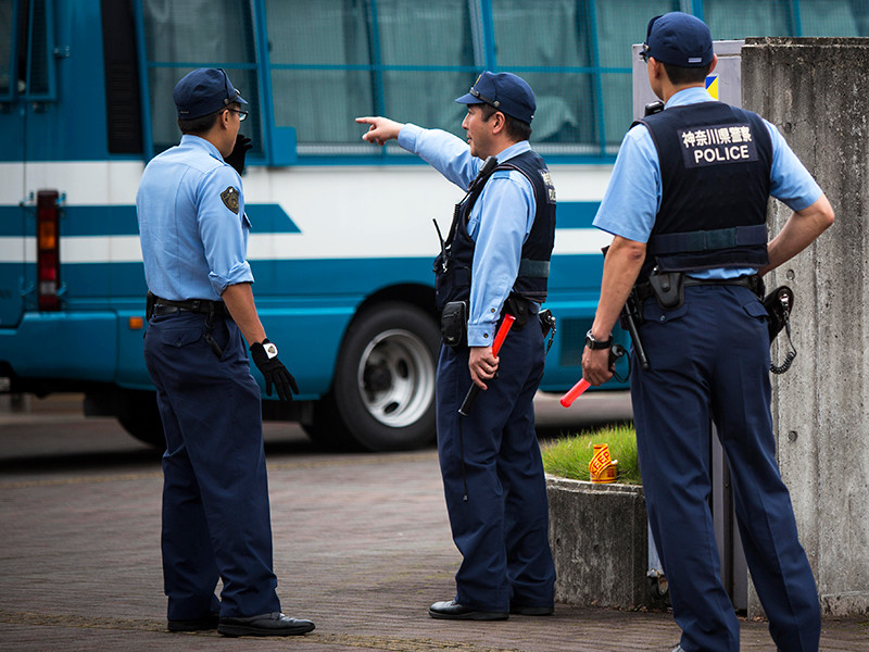 Японские полицейские арестовали своего коллегу, подозреваемого в убийстве напарника. Уголовное наказание грозит 19-летнему стражу порядка