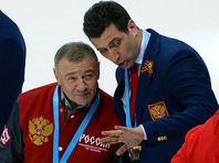 Российские миллиардеры Геннадий Тимченко, Аркадий и Роман Ротенберги получили бронзовые медали домашнего чемпионата мира по хоккею