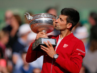 Сербский теннисист Новак Джокович вперые в карьере стал победителем Открытого чемпионата Франции по теннису