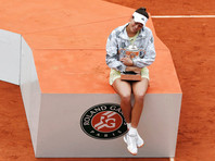 Испанка Гарбинье Мугуруса поднялась на вторую позицию в рейтинге Женской теннисной ассоциации (WTA) после своего триумфального выступления на Открытом чемпионате Франции по теннису. Лидирует в рейтинге по-прежнему американка Серена Уильямс