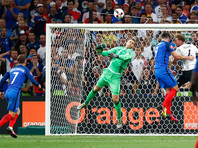 В четверг в Марселе состоялся второй полуфинальный матч чемпионата Европы по футболу, в котором хозяева первенства континента французы со счетом 2:0 переиграли сборную Германии и вышли в финал турнира