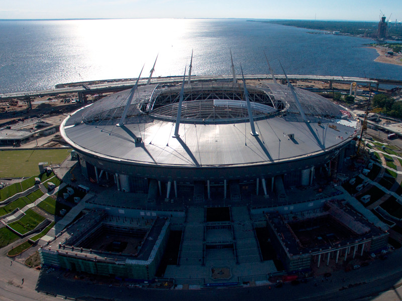 ФИФА потребовал от Петербурга гарантий по возведению в срок "Зенит-Арены"