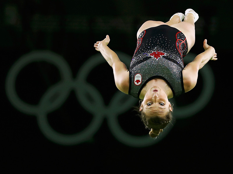 Канадка Розанна Макленнан стала олимпийской чемпионкой Олимпийских игр 2016 года в Рио-де-Жанейро в прыжках на батуте