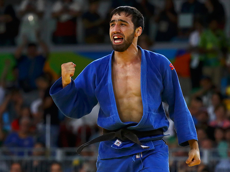 Дзюдоист Хасан Халмурзаев принес России третью золотую медаль Игр-2016