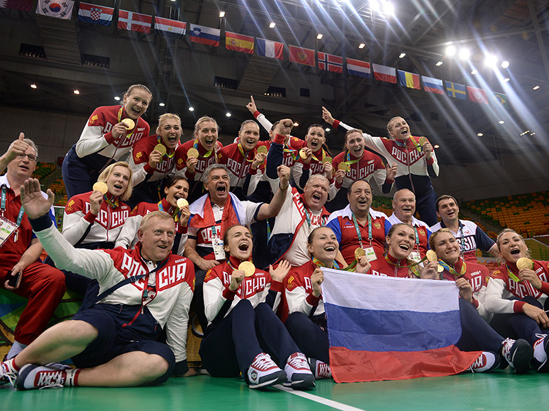 Женская сборная России по гандболу, завоевавшая олимпийское золото в Рио-де-Жанейро, перечислит полтора миллиона рублей паралимпийской команде, которая не поедет на Игры-2016 из-за отстранения