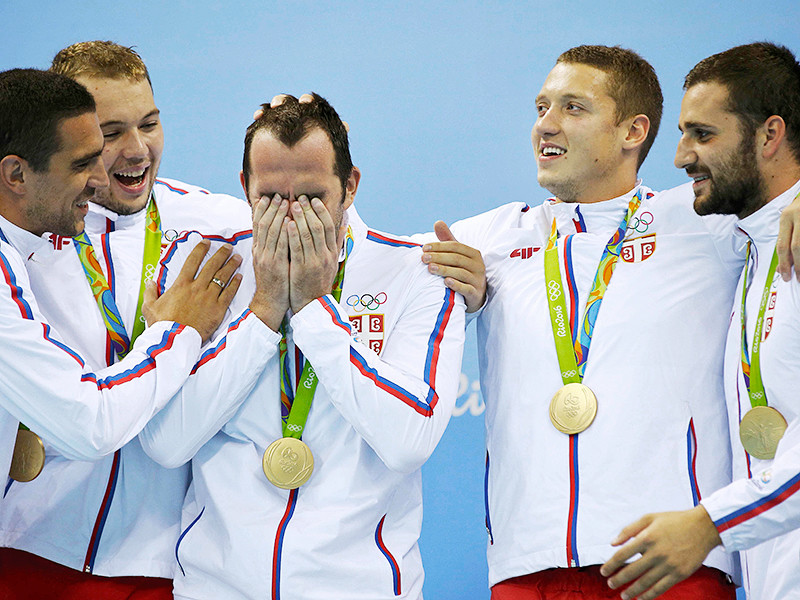 Мужская сборная Сербии по водному поло со счетом 11:7 (3:2, 3:1, 3:2, 2:2) победила олимпийских чемпионов Лондона команду Хорватии в решающей встрече Олимпиады в Рио-де-Жанейро