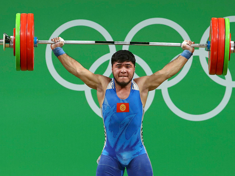 Киргизский штангист Иззат Артыков, бронзовый призер Олимпийских игр 2016 года в весовой категории до 69 кг, дисквалифицирован за употребление запрещенных препаратов