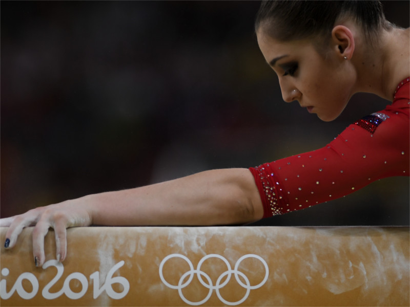 Гимнастка Алия Мустафина добыла олимпийскую бронзу в личном многоборье