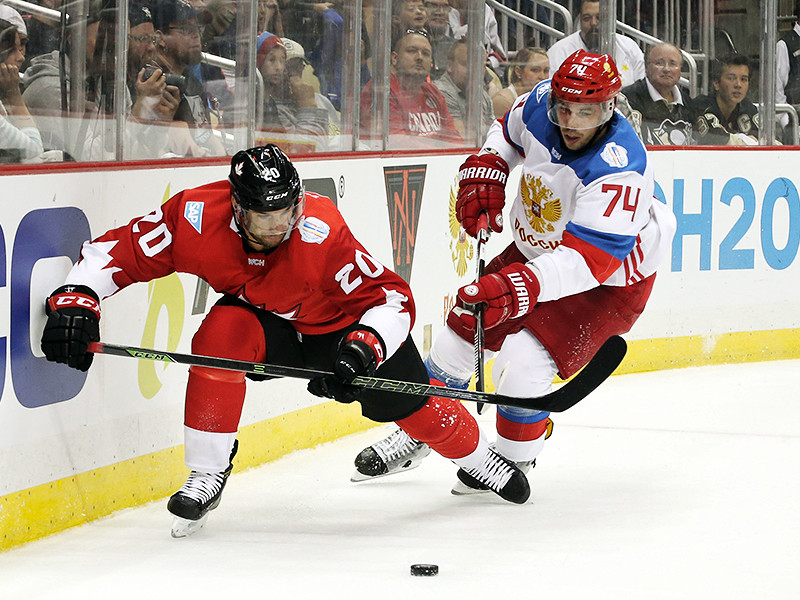 Сборная России по хоккею уступила национальной команде Канады в заключительном выставочном матче в рамках подготовки к Кубку мира