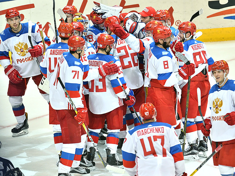 Сборная России в четверг проведет свой заключительный матч группового этапа Кубка мира по хоккею против команды Финляндии, по итогам которого может обеспечить себе место в полуфинале турнира
