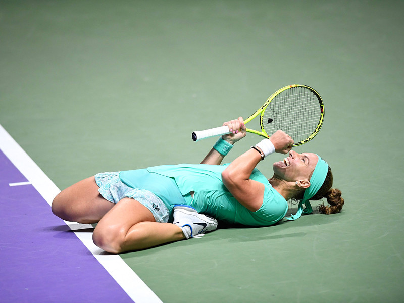 Россиянка Светлана Кузнецова досрочно вышла в полуфинал Итогового турнира Женской теннисной ассоциации (WTA), который проходит в эти дни Сингапуре