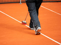 На турнире в Касабланке подожгли облитый бензином теннисный корт