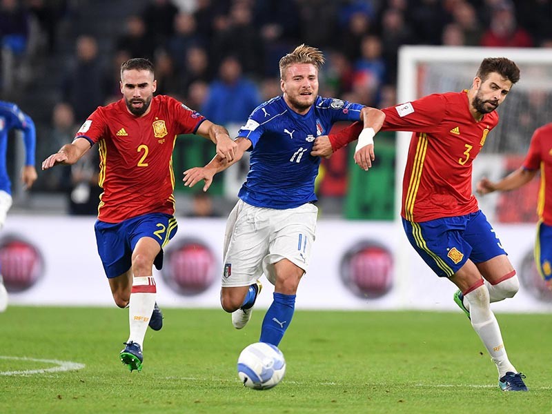 Сборная Италии разошлась миром с командой Испании в домашнем матче отборочного турнира чемпионата мира 2018 года по футболу. Встреча завершилась со счетом 1:1