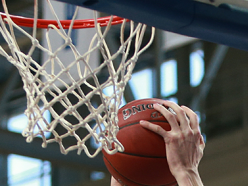 Баскетболисты УНИКСа потерпели второе подряд поражение в Евролиге