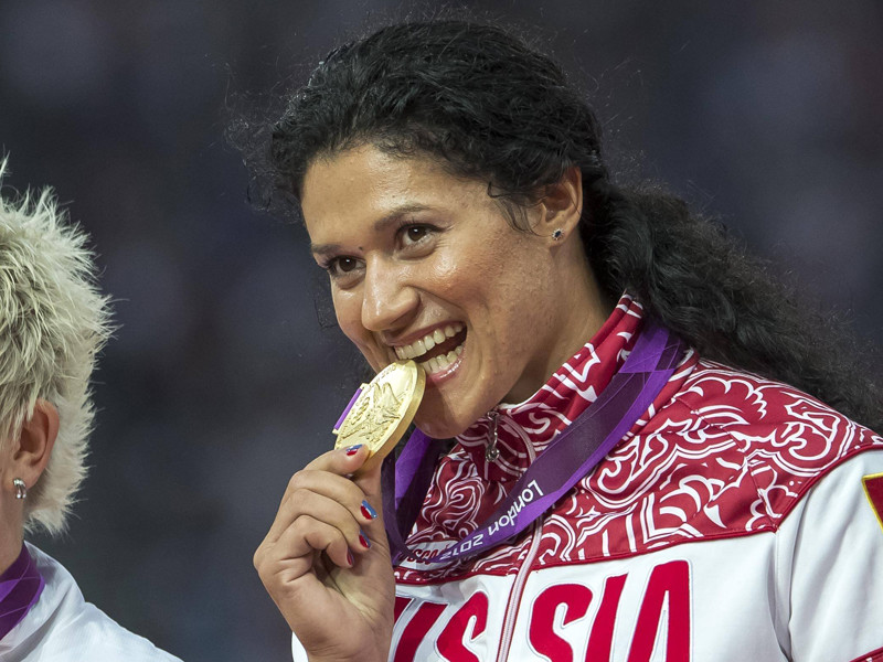 Татьяна Лысенко не собирается возвращать золотую медаль лондонской Олимпиады