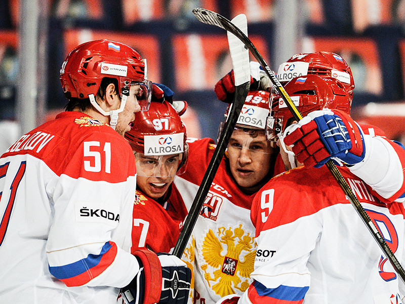 Сборная России по хоккею со счетом 3:0 нанесла поражение команде Чехии и стала победителем первого этапа Евротура в сезоне - Кубка Карьяла, который проходил в Финляндии