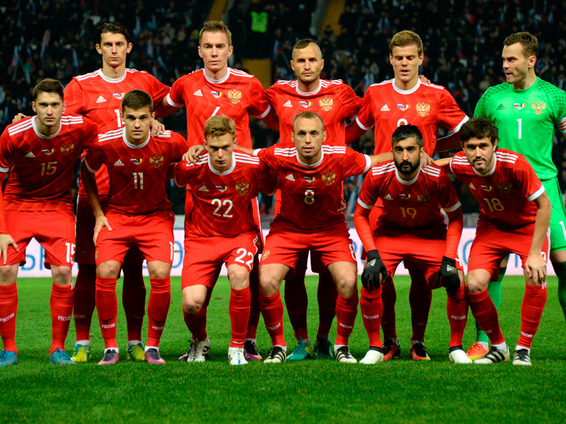 Сборная России по футболу обновила свой антирекорд в рейтинге ФИФА