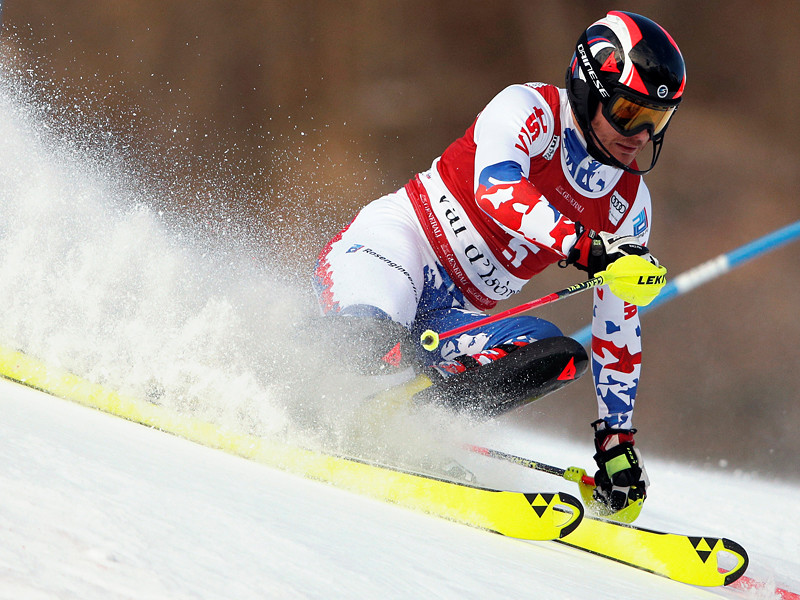 Россиянин Александр Хорошилов стал бронзовым призером этапа Кубка мира по горнолыжному спорту, который проходит во французском Валь-д'Изере, в слаломе