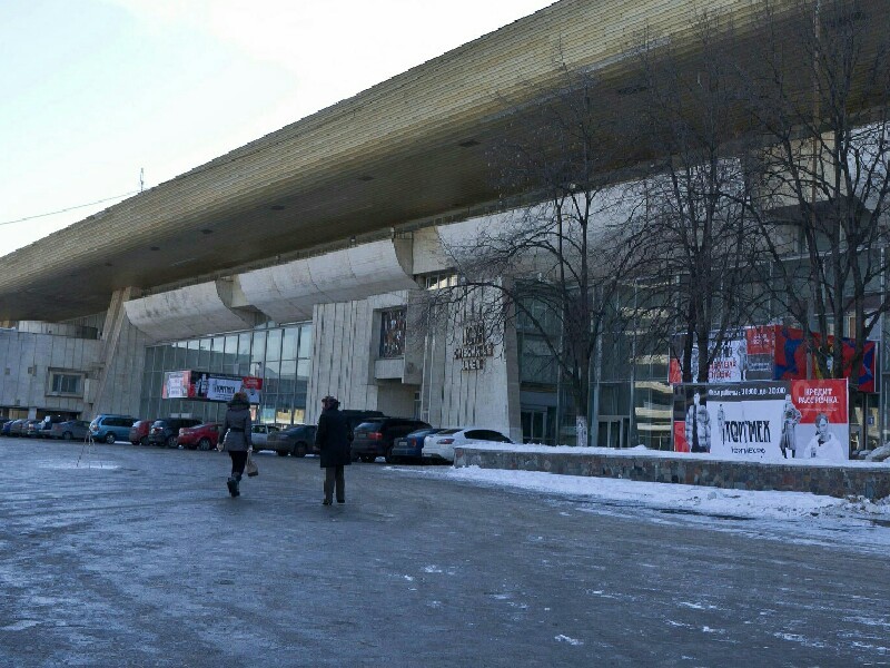 Футбольное поле, которое зимой будет трансформироваться в площадку для конькобежного спорта, появится на крыше легкоатлетического манежа ЦСКА