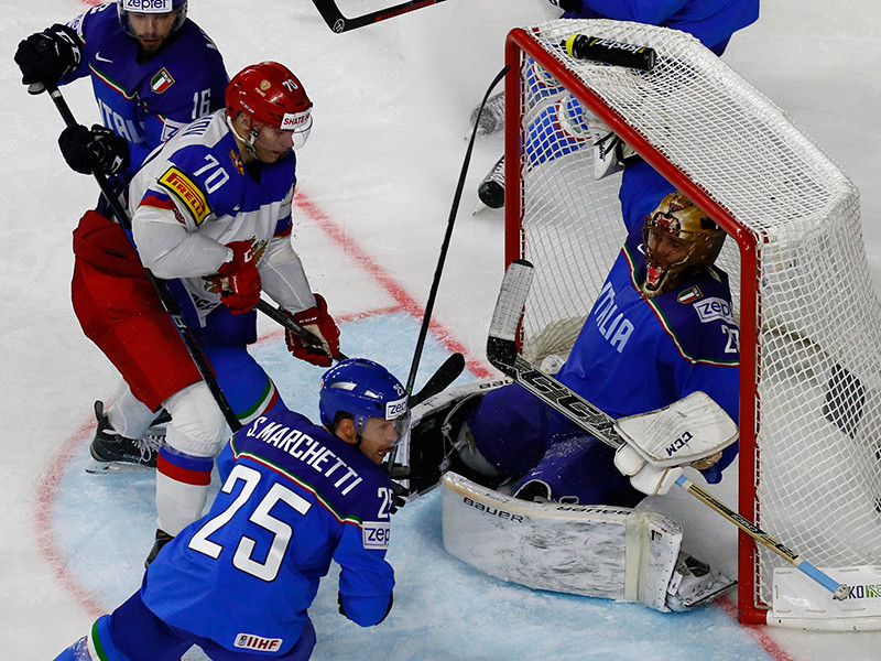 Сборная России одержала крупную победу во втором матче группового этапа чемпионата мира с Италией