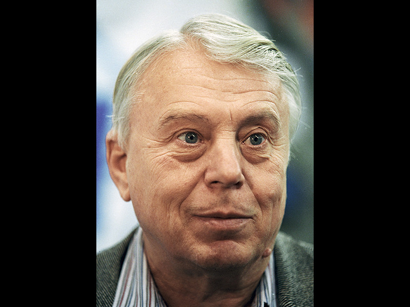 В понедельник, 22 мая, скончался известный отечественный спортивный комментатор и журналист, мастер спорта СССР по футболу Владимир Перетурин