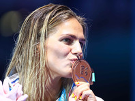 Юлия Ефимова стала бронзовым призером на дистанции 100 метров брассом