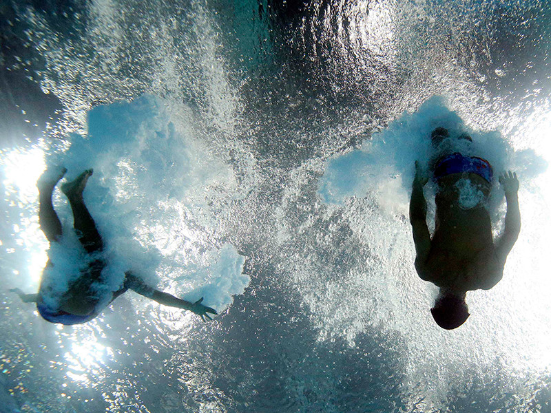 Оргкомитет чемпионата мира по водным видам спорта не сможет решить проблему низкой температуры в прыжковом бассейне, которая мешает спортсменам во время тренировок и соревнований
