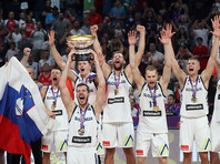 Сборная Словении впервые в истории выиграла Евробаскет