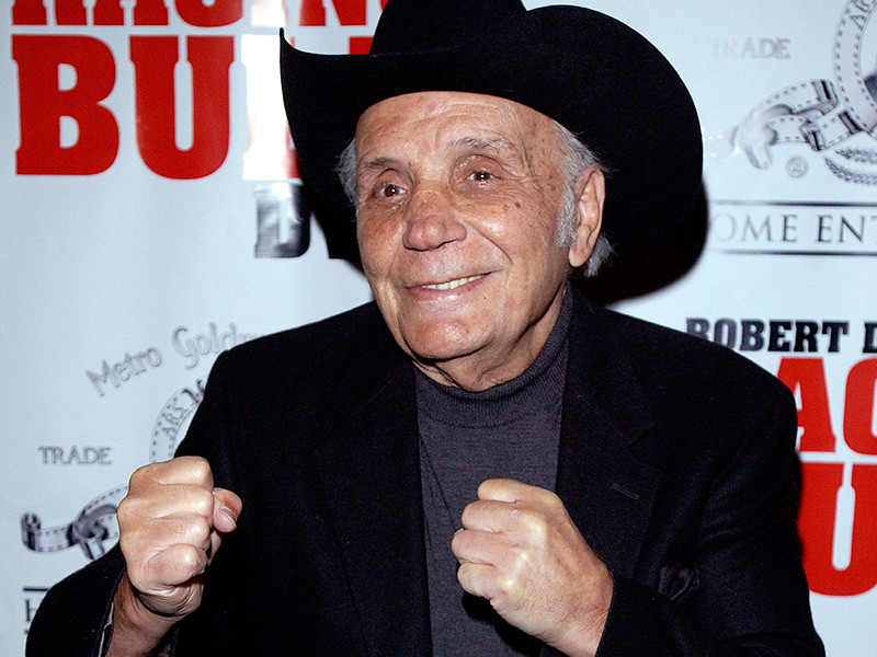 В США в возрасте 96 лет скончался знаменитый боксер Джейк Ламотта