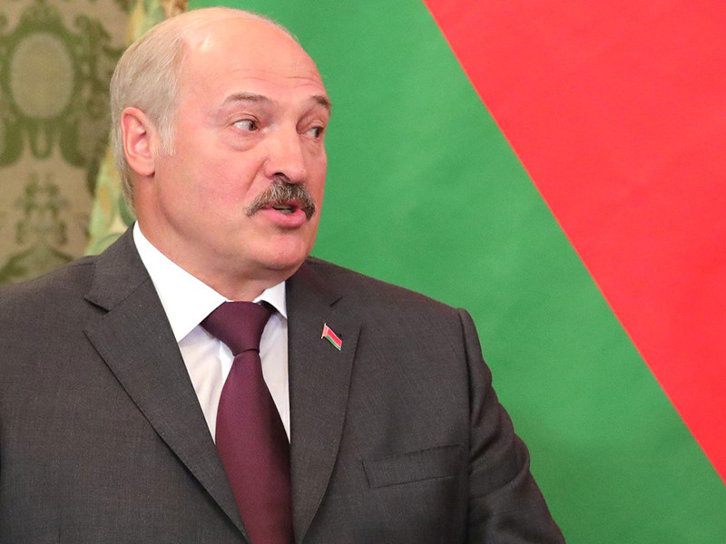 Лукашенко назвал белорусских хоккеистов "хламом, который никому не нужен"