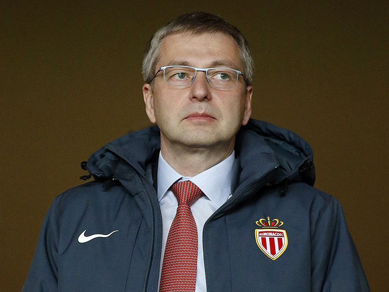 Президент и владелец футбольного клуба "Монако" Дмитрий Рыболовлев может покинуть одноименное карликовое княжество из-за коррупционного скандала