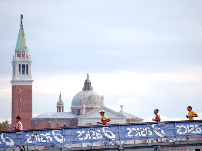 Хозяин Венецианского марафона победил в забеге благодаря лучшему знанию улиц