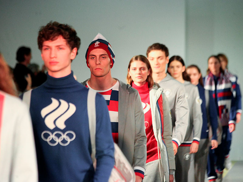 В Москве показали новую форму олимпийской сборной РФ