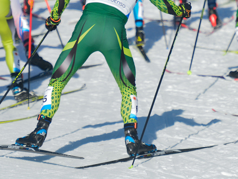 Шестерым российским лыжникам, пожизненно отстраненных от участия в Олимпийских играх, пока разрешено участвовать в соревнованиях под эгидой Международной федерации лыжного спорта (FIS), включая Кубок мира