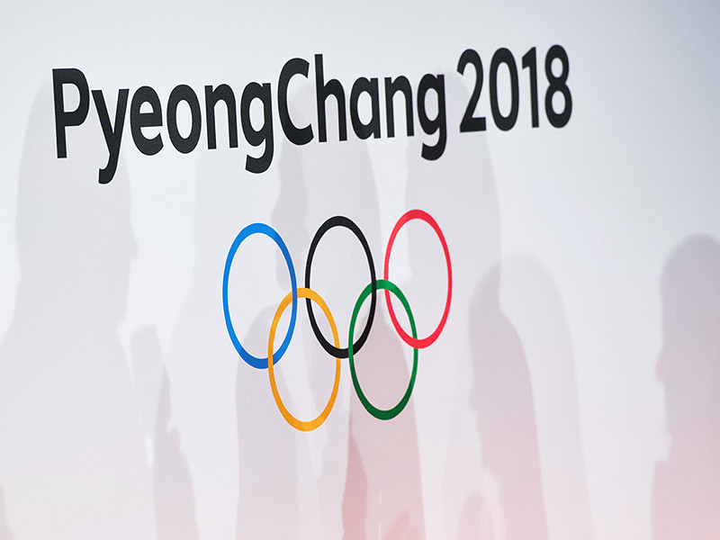 Помощник Президента РФ, имя которого не называется, на встречах с руководителями по зимним видам спорта, "в мягкой форме" рекомендовал отказаться от участия в Олимпийских играх в Пхенчхане
