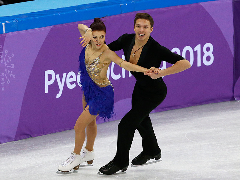 Фигуристы Боброва и Соловьев - шестые после короткого танца на Олимпиаде