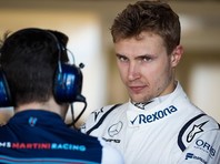 Сироткин не сумел завершить дебютную гонку в "Формуле-1" из-за попадания полиэтиленового пакета в тормозную систему