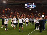 В финале Лиги чемпионов УЕФА мадридский "Реал" сыграет с "Ливерпулем"