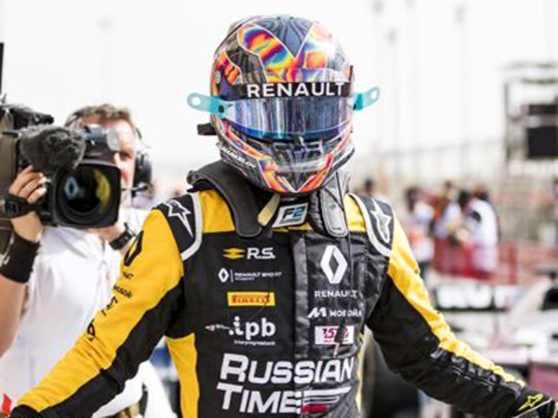Артем Маркелов опередил Сергея Сироткина в своем первом заезде в "Формуле-1"