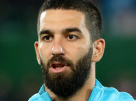 Капитану сборной Турции по футболу светит 12,5 лет тюрьмы за драку в ночном клубе