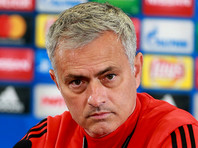 Жозе Моуринью уволили с поста главного тренера "Манчестер Юнайтед"