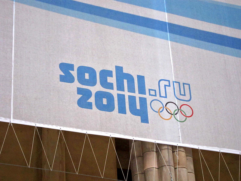 Такими вы их еще не видели: сочинские олимпийцы разделись в честь юбилея Игр-2014
