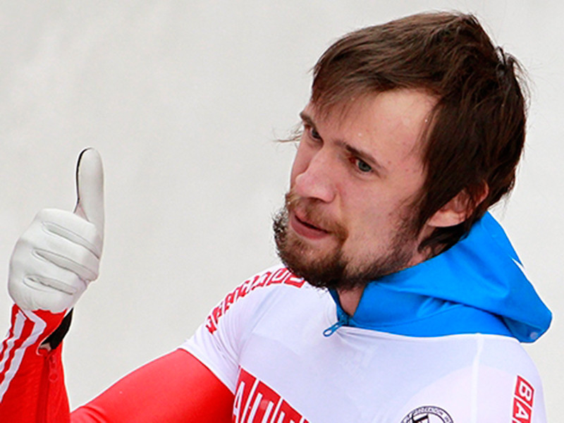 Скелетонист Александр Третьяков вслед за Никитиной выиграл общий зачет Кубка мира