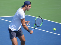 Теннисисты Хачанов и Медведев добрались до четвертьфинала "Мастерса" в Монреале