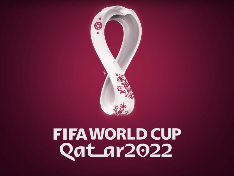 Международная федерация футбола (ФИФА) представила официальную эмблему ближайшего чемпионата мира, который пройдет в Катаре в 2022 году